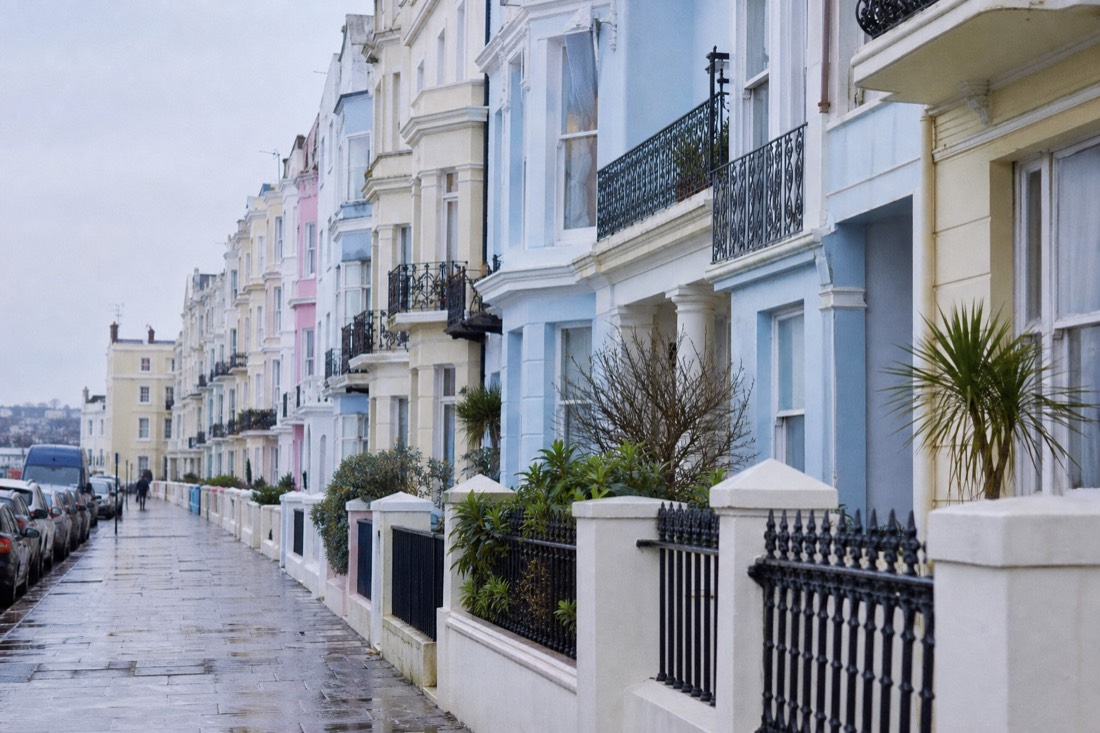 How do you get to Kemptown on the open-top bus? in Brighton