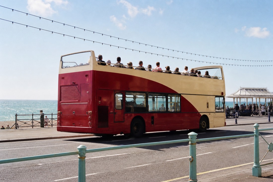 What is the Brighton bus tour route? in Brighton