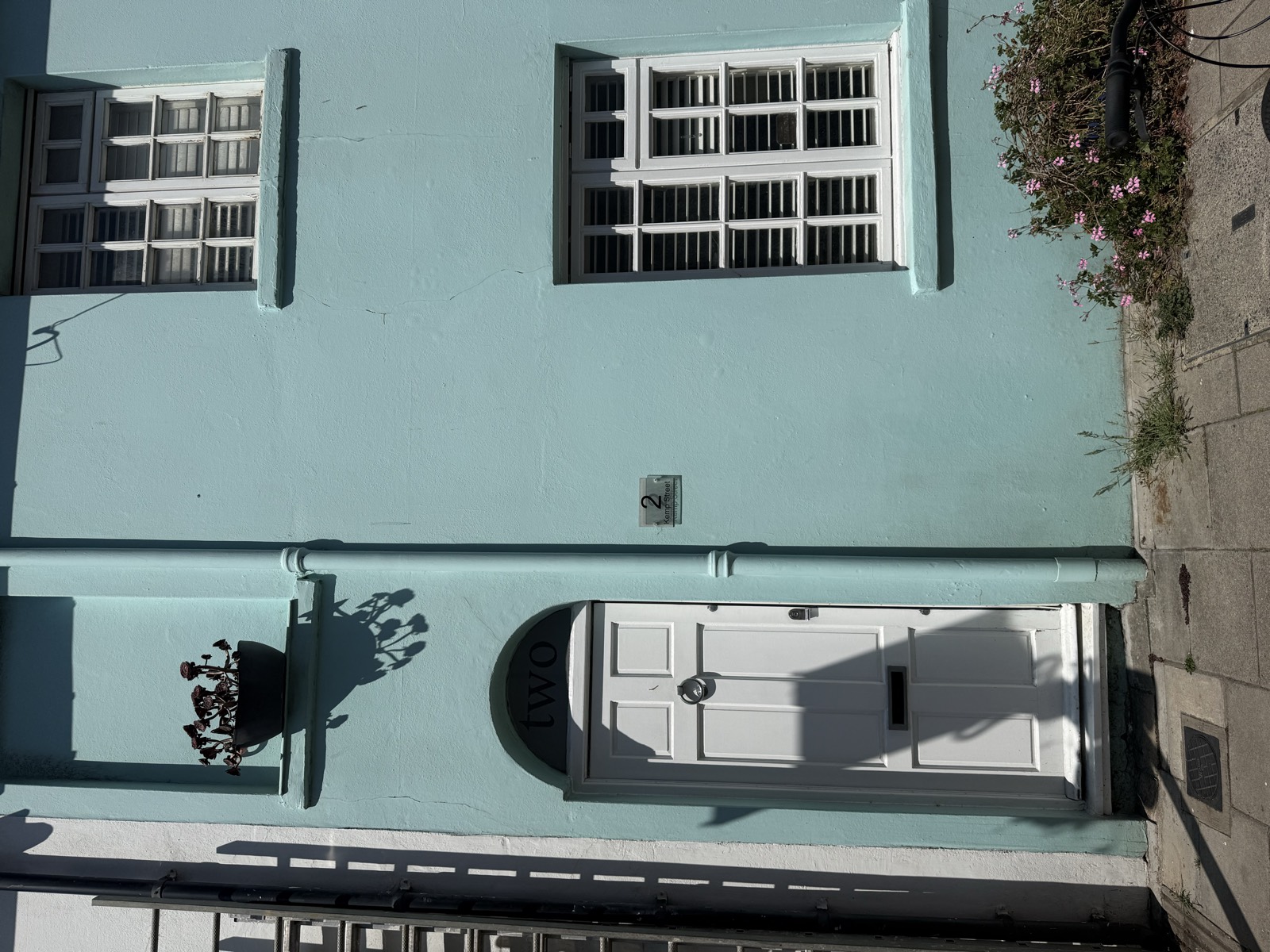 A pastel-painted Regency house in Kemptown, Brighton